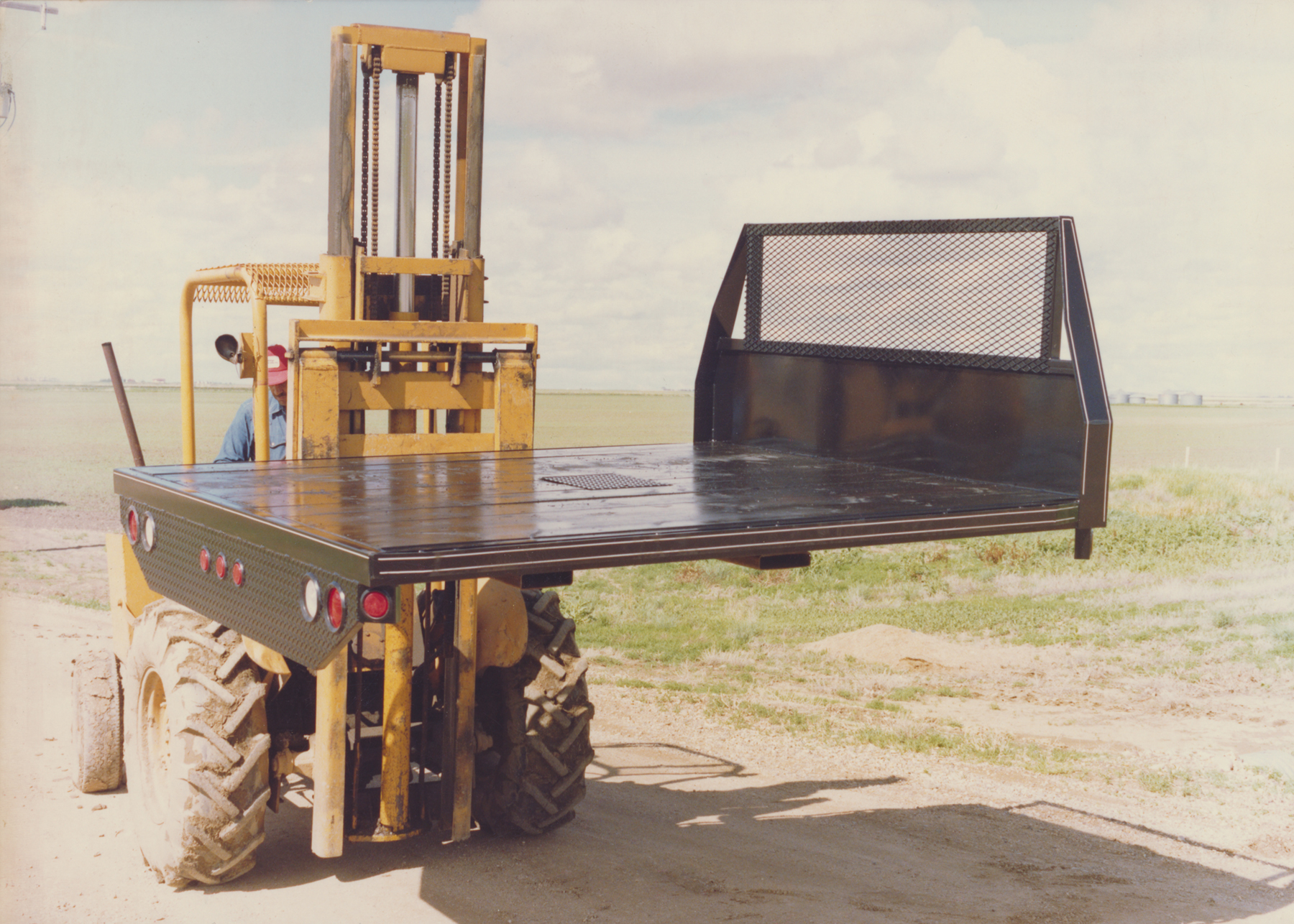 Truck deck